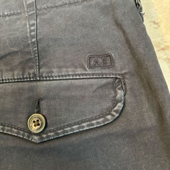 American Eagle Next Level Flex Classic Lived In Chino Shorts Blue Size 26 - Picture 4 of 7